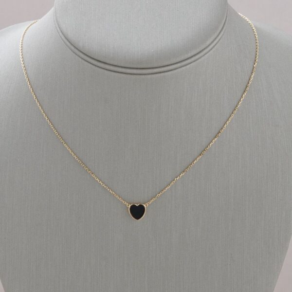 Collar corazón onix