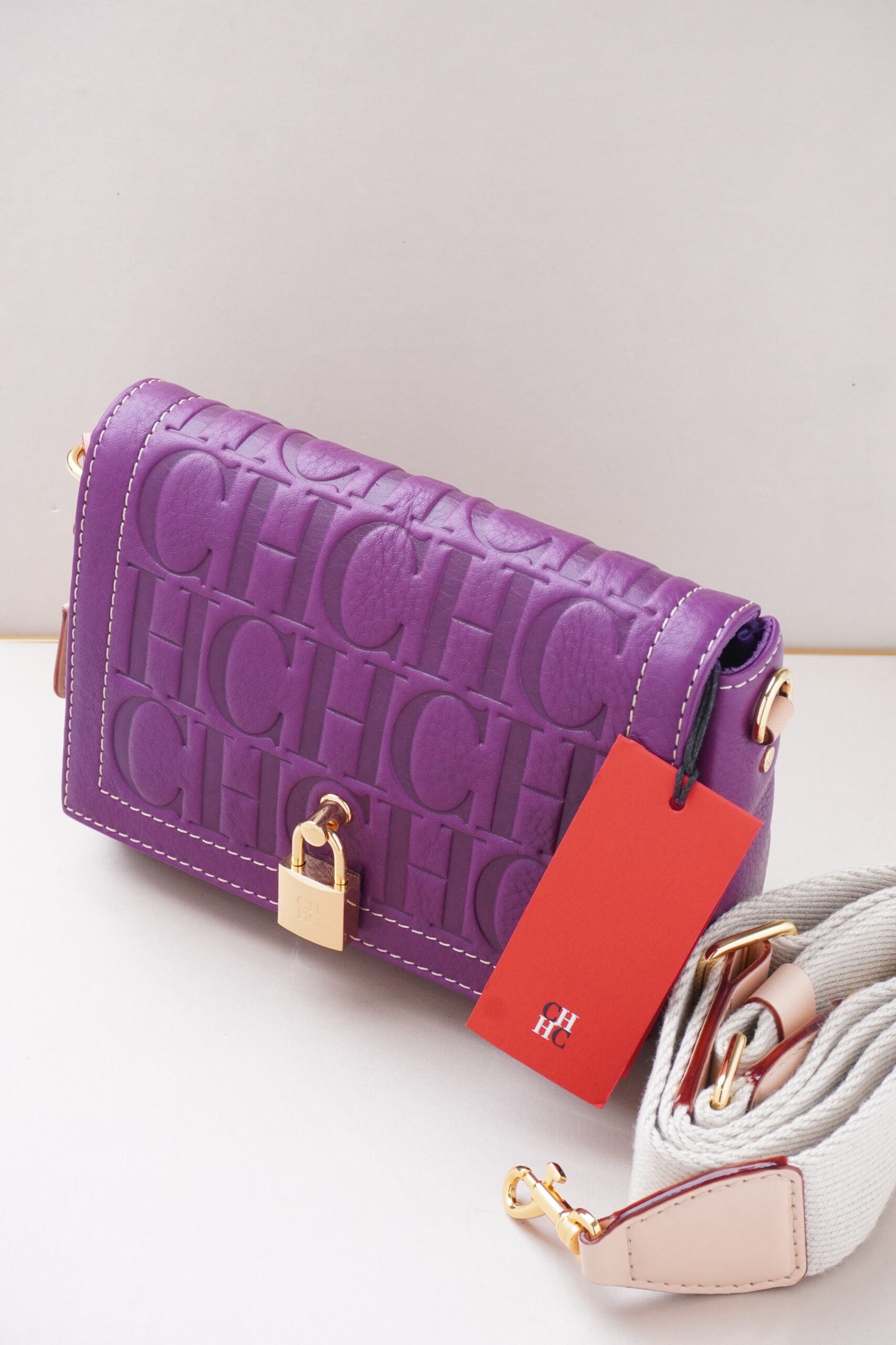 Andy Locked Crossbody | Bolso de Hombro Mediano - Imagen 2