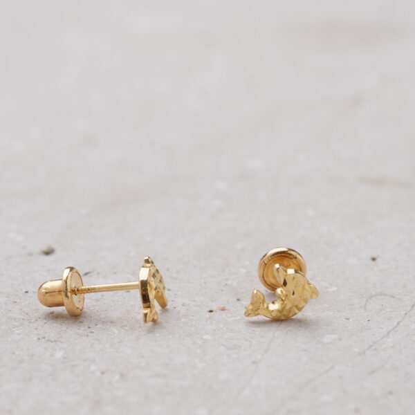 Delfin de oro 18k italiano.