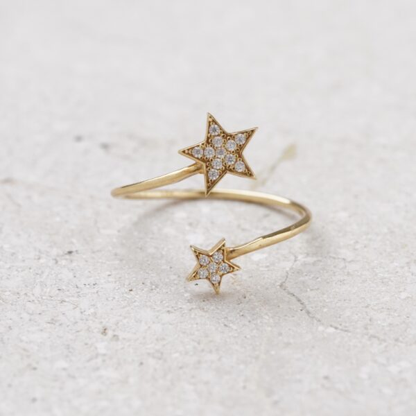 Anillo doble estrella con circones de oro 18k