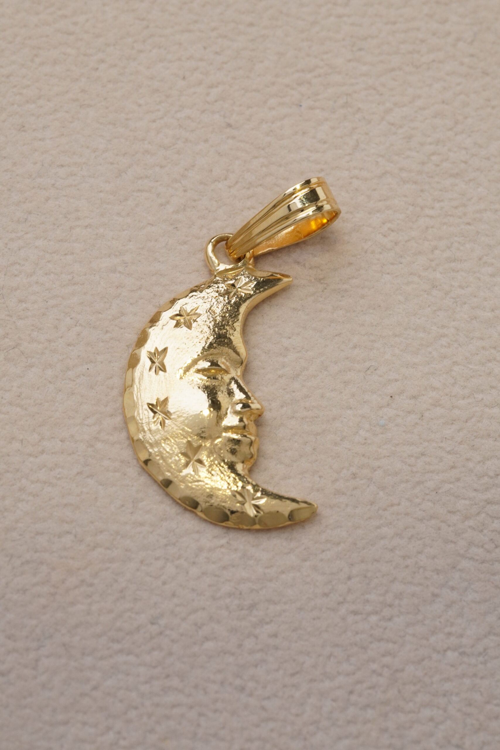 Cara luna mediana de oro 18k